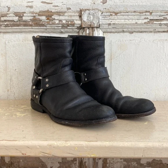Frye Biker Black Short boots Sz 8 - Picture 2 of 10